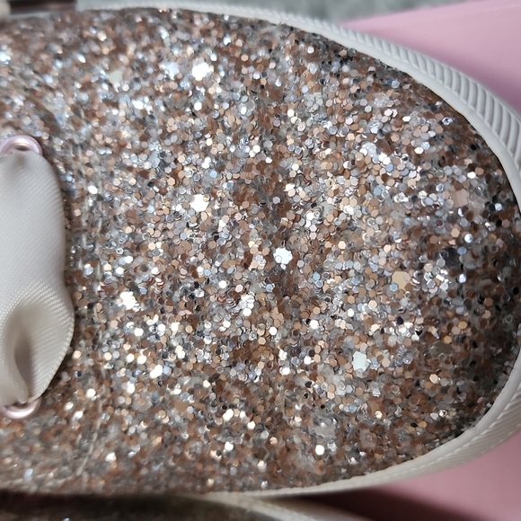 Kate Spade Keds - Picture 2 of 7